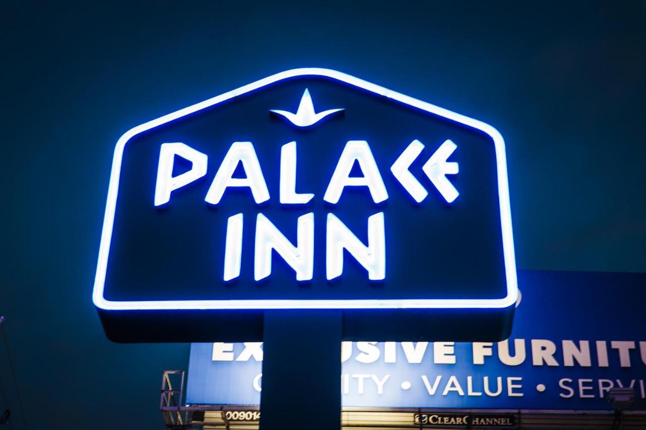 Palace Inn Blue Federal Road Houston Exterior photo